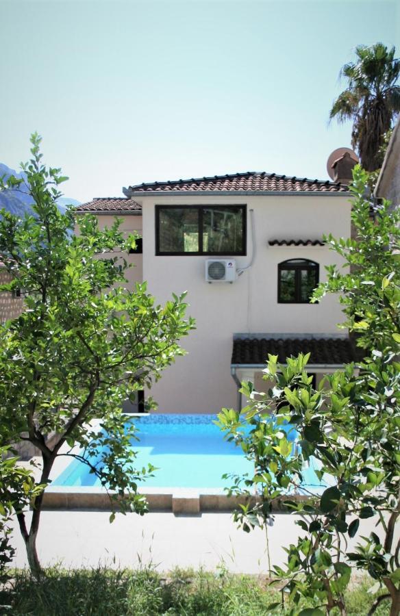 Holiday Home Ametist Κότορ Εξωτερικό φωτογραφία